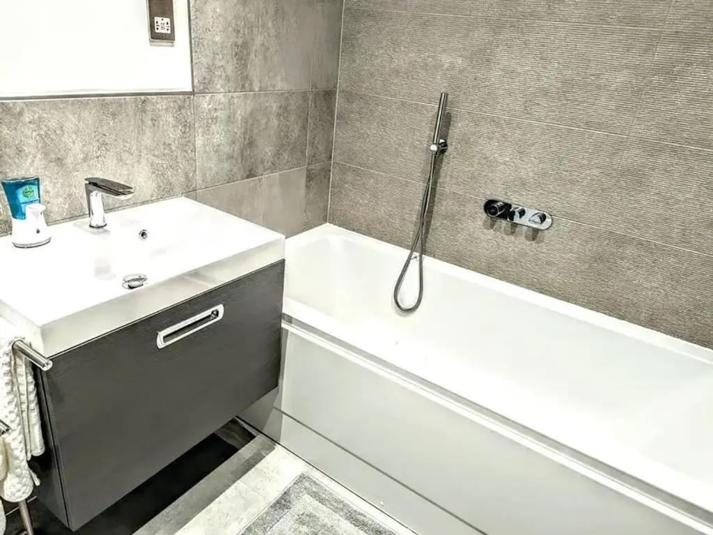 3 Bed Home In Peaceful Village Darlington 米德尔顿万若 外观 照片